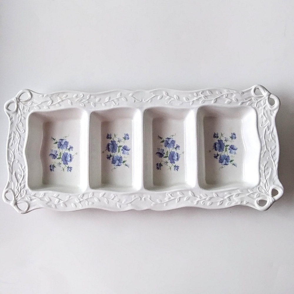 Mikasa Flora Vine 4 Section China Tray 16"